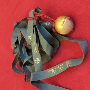 Loro piana ribbon and ball